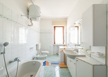 Three-room apartment Santa Vittoria d'Alba - photo 22