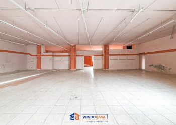 Commercial Premises Bra - photo 7