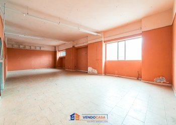 Commercial Premises Bra - photo 15