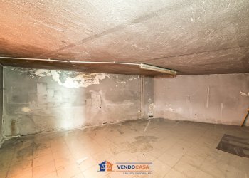 Commercial Premises Bra - photo 18