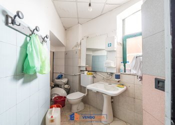 Commercial Premises Bra - photo 21