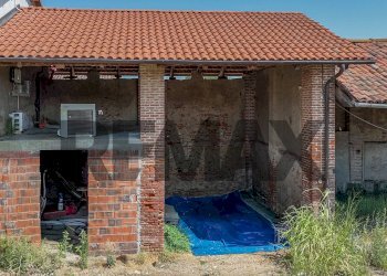 Casale Via Santo Stefano, 15 
 Santhià, Santhià - photo 46