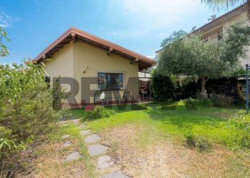 Casa all\'aperto - Villa via verona
 
4, Mascalucia - foto 2