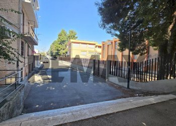 Edificio all\'aperto - Locale Commerciale Viale Ferrovia
27, Lucera - foto 16