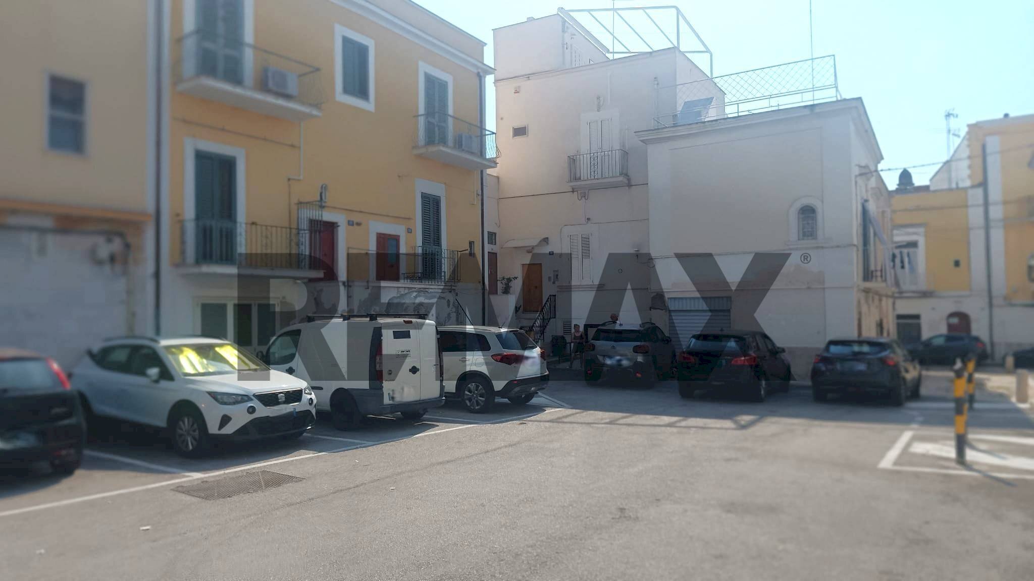 Edificio all\'aperto - Casa indipendente Largo Moschillo
 
17, Manfredonia - foto 2