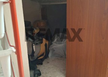 Dispensa di stoccaggio - Casa indipendente Largo Moschillo
 
17, Manfredonia - foto 20
