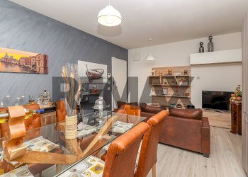 Sala da pranzo - Bilocale via Cesare Battisti
 
215, Abano Terme - foto 4