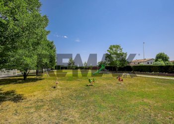 Giardino - Bilocale via Cesare Battisti
 
215, Abano Terme - foto 23