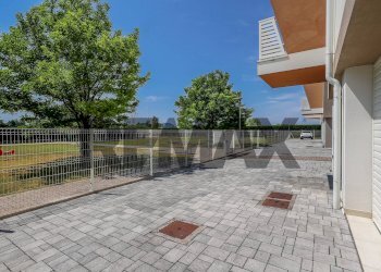 Terrazza - Bilocale via Cesare Battisti
 
215, Abano Terme - foto 27