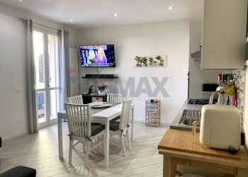 Sala da pranzo - Three-room apartment Via unità
 
26, Salsomaggiore Terme - photo 2