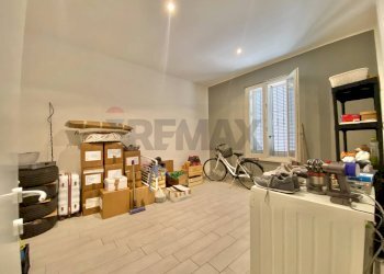 Dispensa di stoccaggio - Three-room apartment Via unità
 
26, Salsomaggiore Terme - photo 30