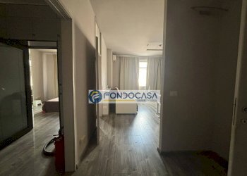 Ingresso - Three-room apartment via cavour, Carrara - photo 3