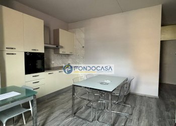 Soggiorno - Three-room apartment via cavour, Carrara - photo 6