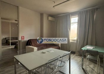 Soggiorno - Three-room apartment via cavour, Carrara - photo 9