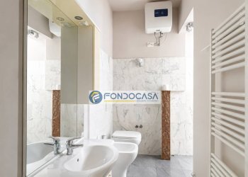 Bagno - Three-room apartment via cavour, Carrara - photo 23