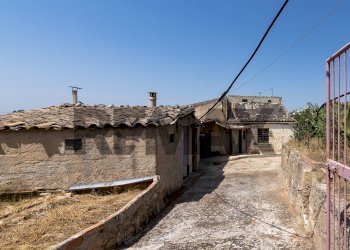 Casa all\'aperto - Casa indipendente Contrada Cicimia
 
snc, Chiaramonte Gulfi - foto 15