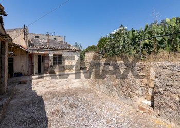 Casa all\'aperto - Casa indipendente Contrada Cicimia
 
snc, Chiaramonte Gulfi - foto 16