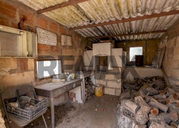 Dispensa di stoccaggio - Casa indipendente Contrada Cicimia
 
snc, Chiaramonte Gulfi - foto 54