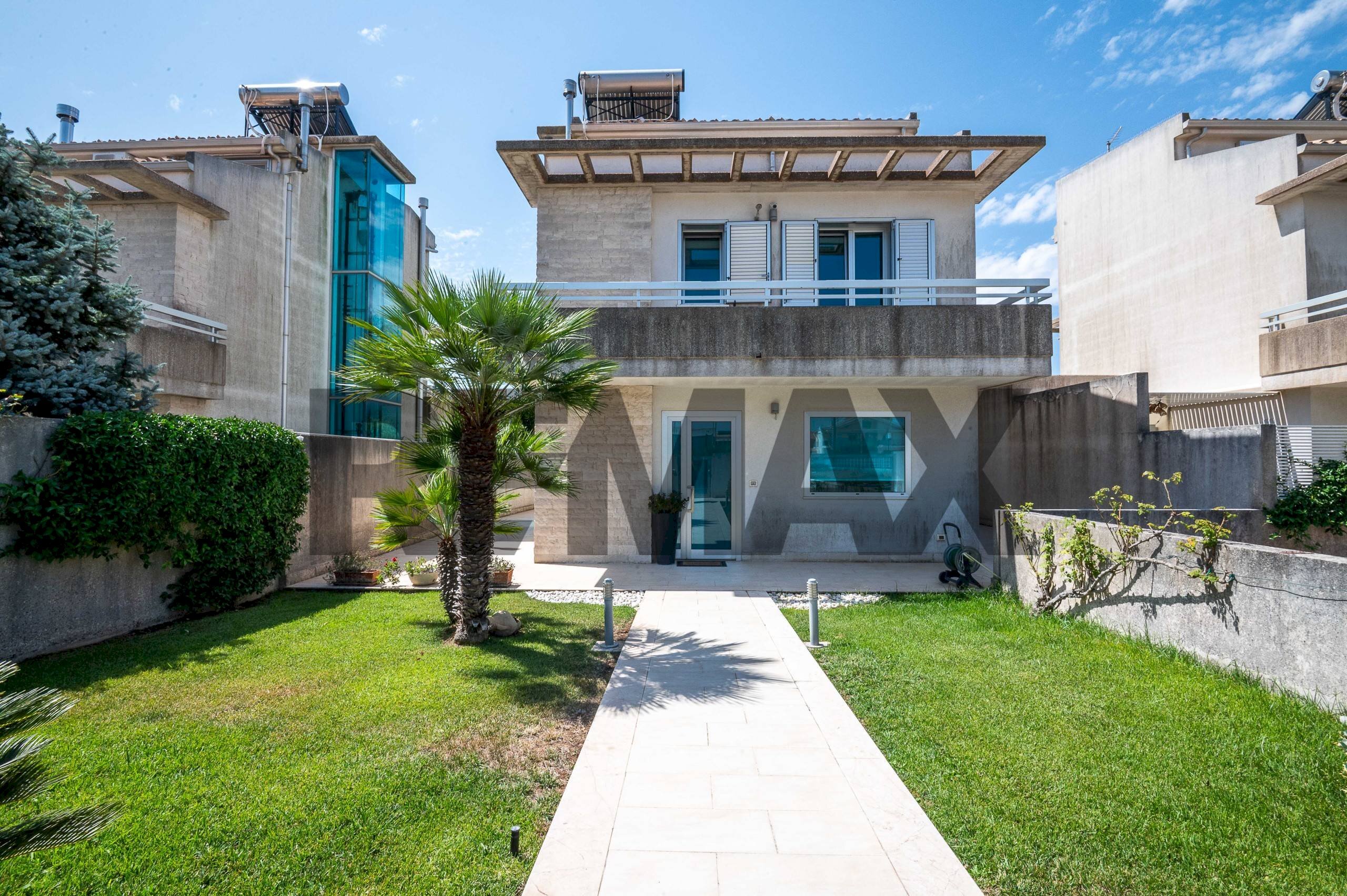 Casa all\'aperto - Villa via Palmiro Togliatti
 
46/A, Ragusa - photo 1
