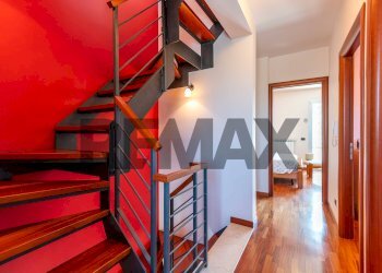 Scale - Villa via Palmiro Togliatti
 
46/A, Ragusa - photo 11