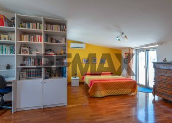 Camera / camera da letto - Villa via Palmiro Togliatti
 
46/A, Ragusa - photo 27
