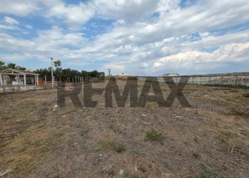 Vista delle montagne - Terreno edificabile VIA RIVIERA LANTERNA
363, Vittoria - foto 17