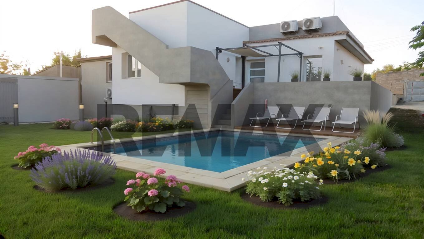 Piscina - Villa via Giuseppe Gurrieri
 
snc, Ragusa - foto 1