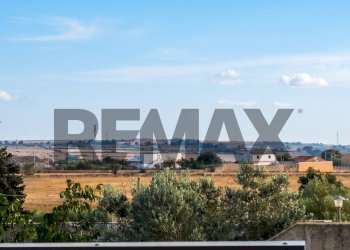Edificio all\'aperto - Villa via Giuseppe Gurrieri
 
snc, Ragusa - foto 26