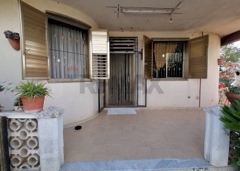 Terrazza - Villa Via Guatemala
 
1, Vittoria - foto 8
