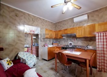 Cucina - Villa Via Guatemala
 
1, Vittoria - foto 12