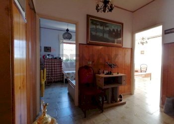 Hall / corridoio - Villa Via Guatemala
 
1, Vittoria - foto 18