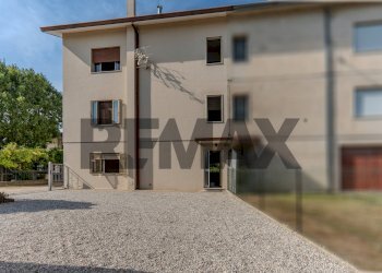 Edificio all\'aperto - Semi-detached house Via Piave Nuovo
 
14, Jesolo - photo 36