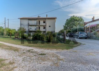 Casa all\'aperto - Semi-detached house Via Piave Nuovo
 
14, Jesolo - photo 38