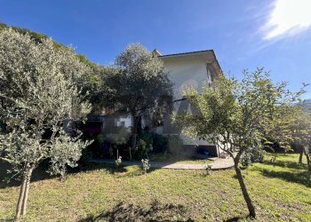 Small Villa via Vittorio Veneto, 56 
 Borzonasca, Borzonasca - photo 25