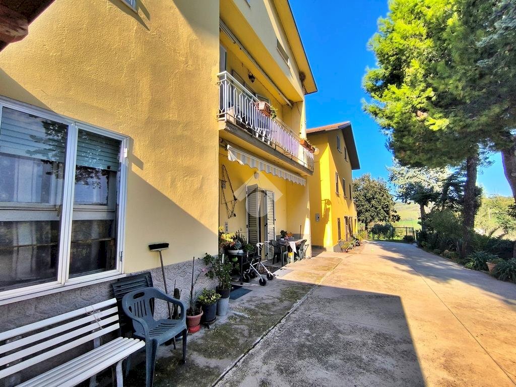 Independent house via Marrone, Tavullia - photo 3