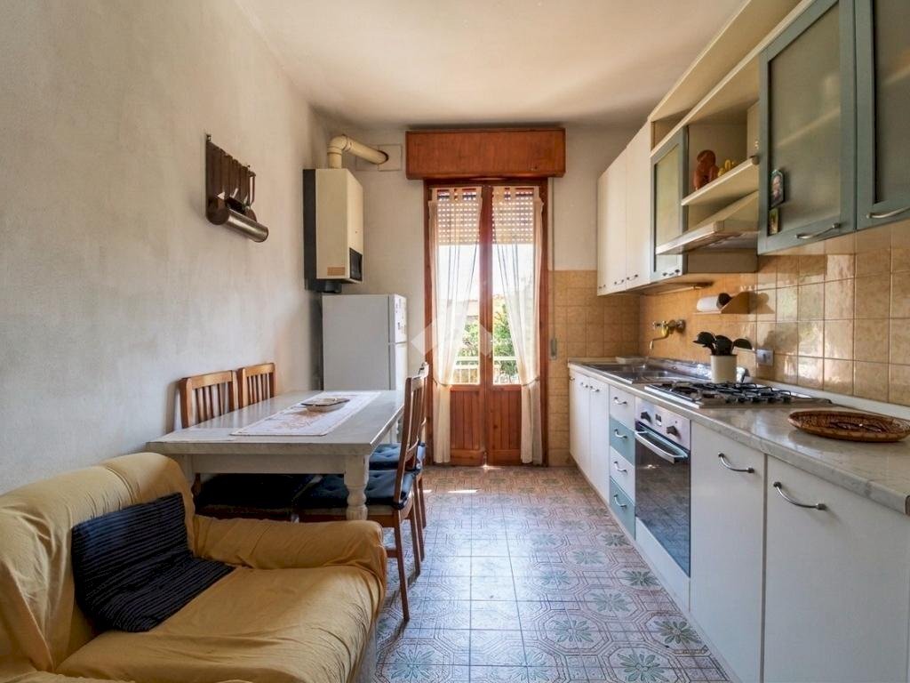 Four-room apartment Via U. la Malfa, Longiano - photo 3