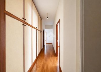 Apartment Via Filippo Bettini, Genova (neighborhood Bolzaneto) - photo 3