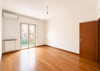 Apartment Via Filippo Bettini, Genova (neighborhood Bolzaneto) - photo 5
