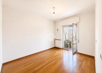 Apartment Via Filippo Bettini, Genova (neighborhood Bolzaneto) - photo 15