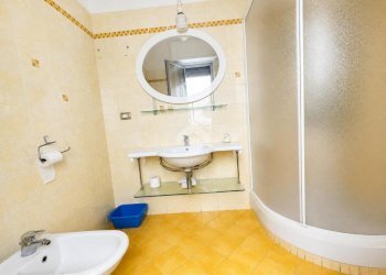 Apartment Via Filippo Bettini, Genova (neighborhood Bolzaneto) - photo 22