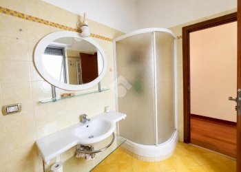 Apartment Via Filippo Bettini, Genova (neighborhood Bolzaneto) - photo 23