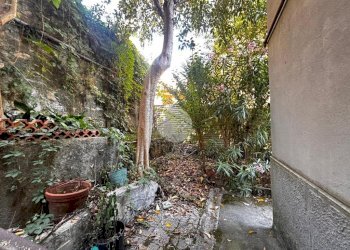 Semi-detached house Via Giulio Tanini, Genova (neighborhood Borgoratti) - photo 8