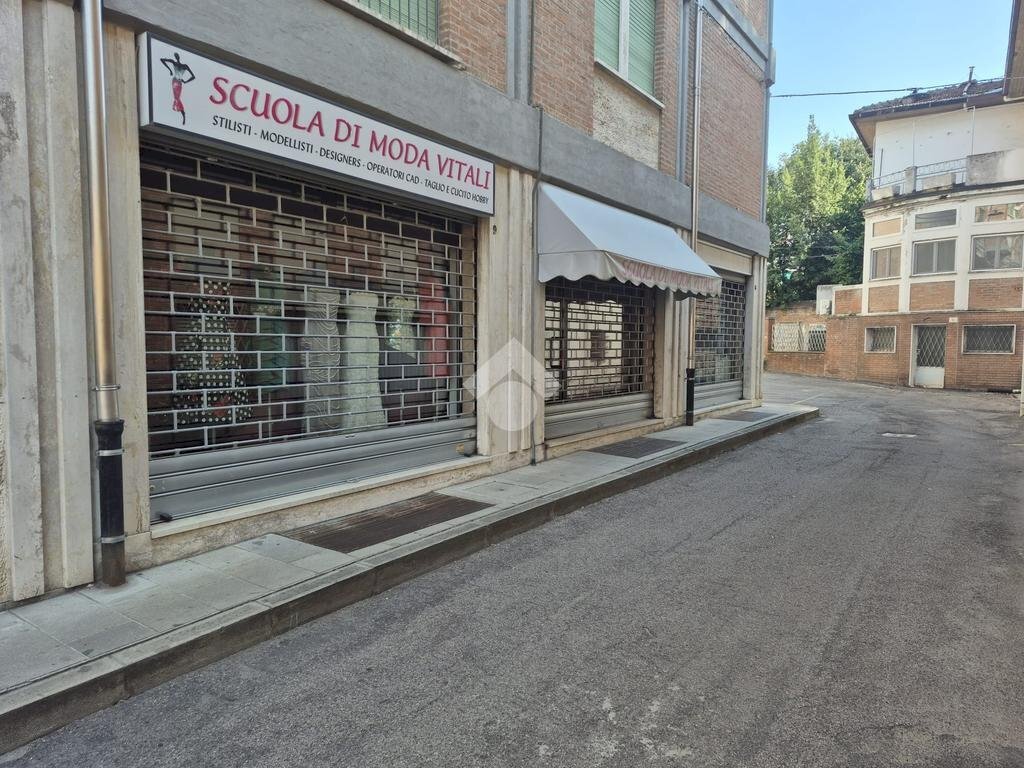 Office Via Belriguardo, Ferrara - photo 2