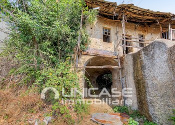 Portion of a house STRADA CAFFARO, 16, Bricherasio - photo 35