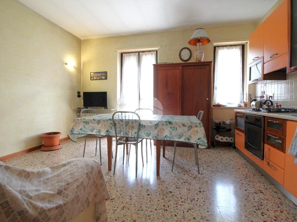 Three-room apartment Via Sussetto Fratelli, Brandizzo - photo 3