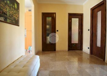 Three-room apartment Via Sussetto Fratelli, Brandizzo - photo 2