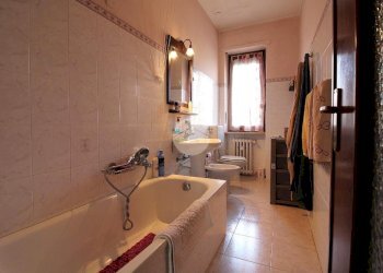 Three-room apartment Via Sussetto Fratelli, Brandizzo - photo 11