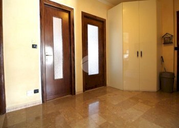 Three-room apartment Via Sussetto Fratelli, Brandizzo - photo 13