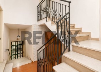 Scale - Casa indipendente Via Alessandro Manzoni
 
37, Mascali - foto 19