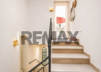 Scale - Casa indipendente Via Alessandro Manzoni
 
37, Mascali - foto 24
